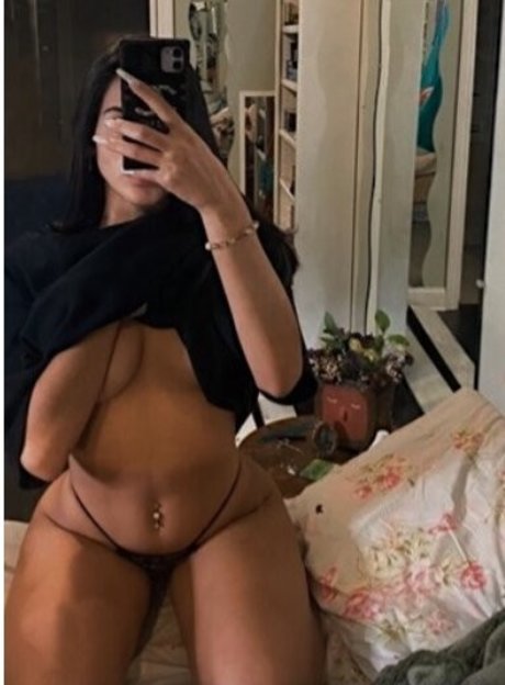 hairy legs onlyfans exclusive images