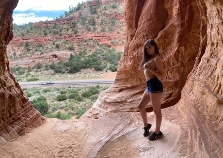 Amber NicoleXO porn model img