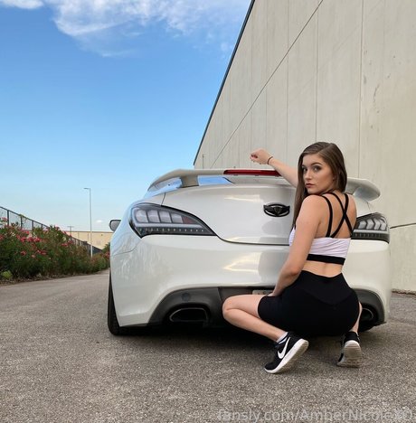 blonde muscle onlyfans beautiful photos