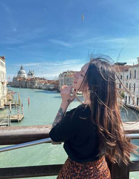 nataly queen free actress pic