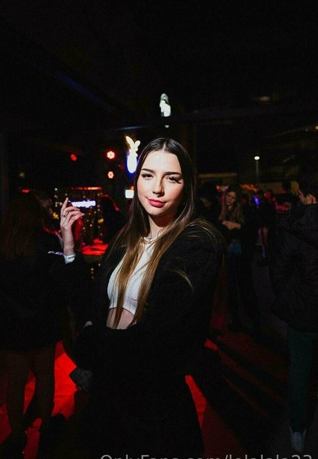 lolalala23 star pornographic galleries