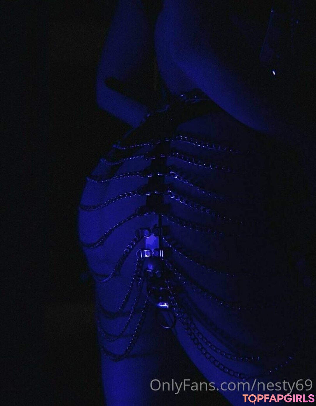 thigh high boots onlyfans hd picture