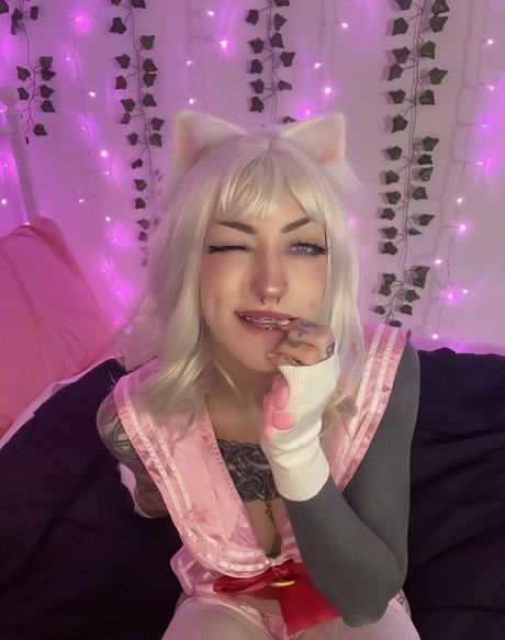 MollyRiot pornstar nice image