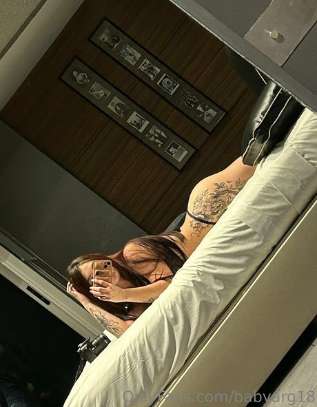 babyyluxury xxx model gallery