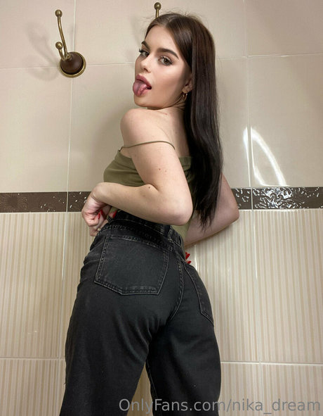 nika dream star naked gallery