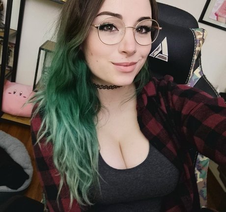 itskaylaerin perfect model img