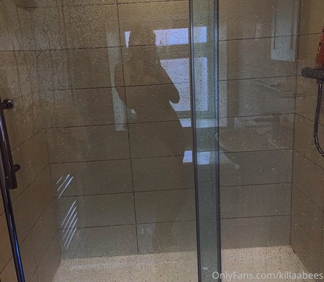 killaabees model pretty img