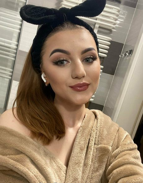 your missalexis nude actress pics