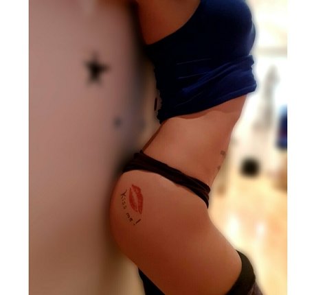 alittlebitpsycho98 pornographic star galleries