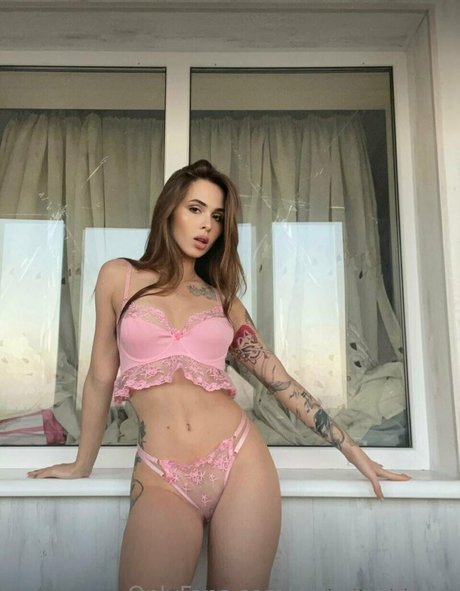 natisantosfree star sexy picture