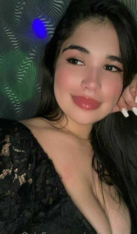 natisantosfree star pornographic galleries