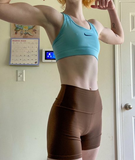 Shook Shan model best pics