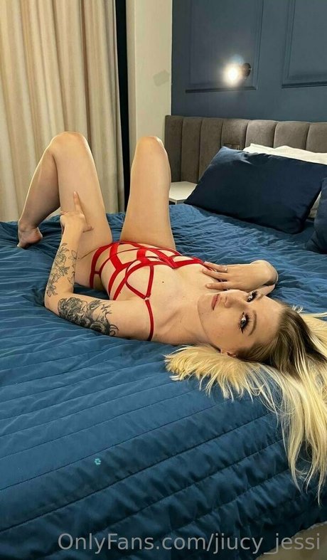 jiucy lane top actress pic