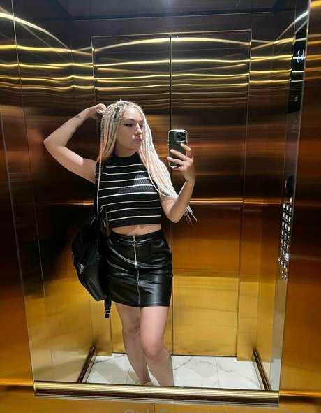 jiucy lane model naked images