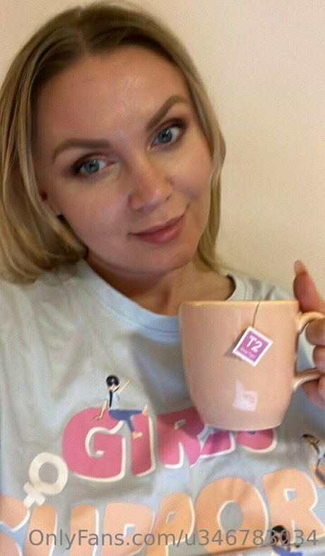 nataliepower nudes model img