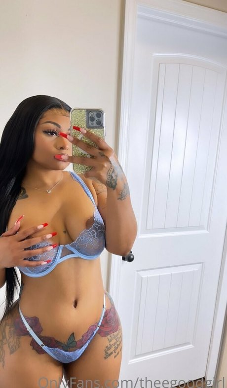 theegoodgirl model pornographic image