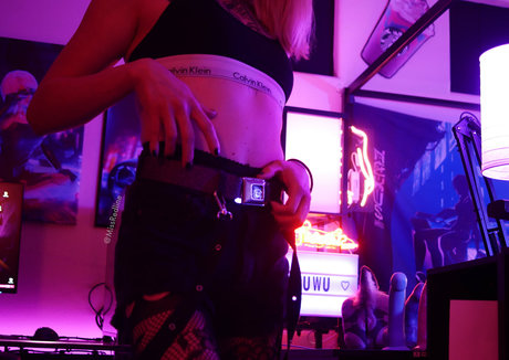 MissRedline model free galleries