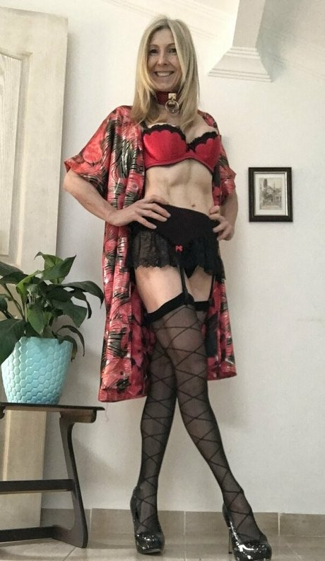 jade wade Photo Gallery