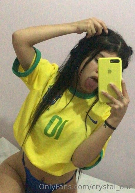 crystal one star nudes image