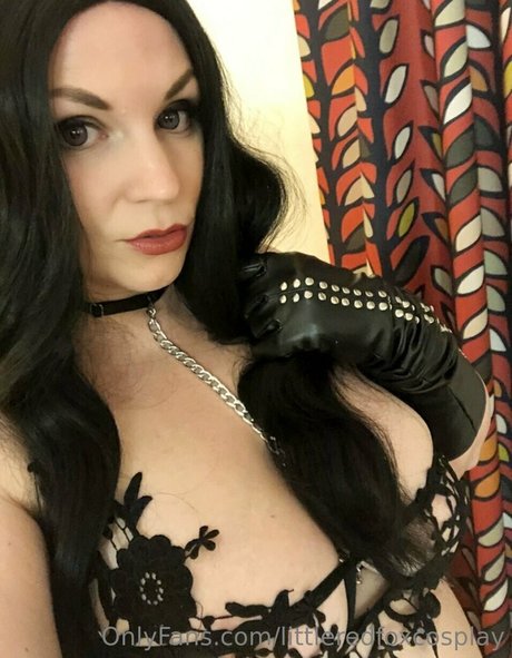 Littleredfox best model images