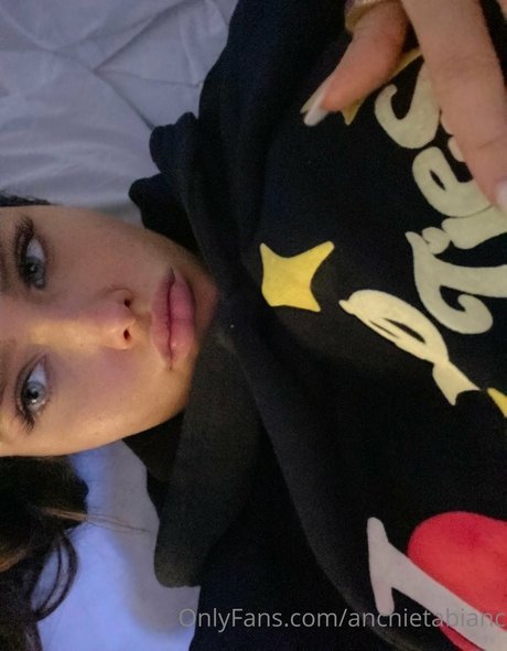 Bianca Anchieta hot model galleries