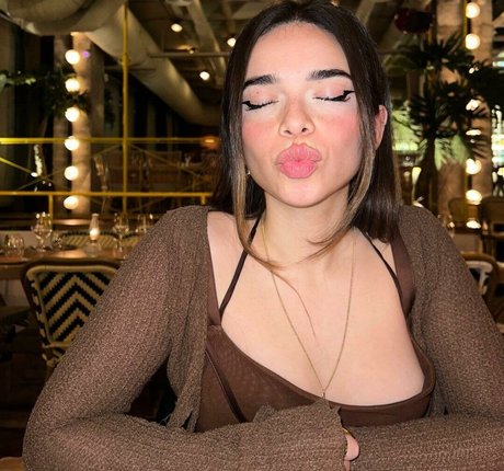 big tits brunette onlyfans hot archive