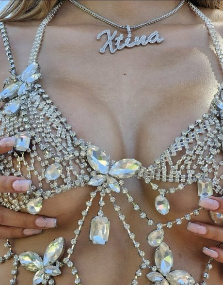 wonderwomanddd model best picture