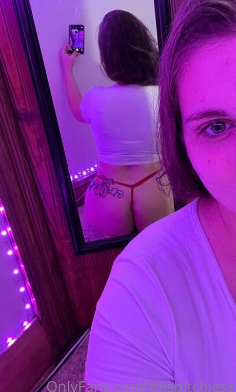 missprettybish model nude pictures