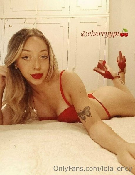 chicks with dicks onlyfans xxx pic