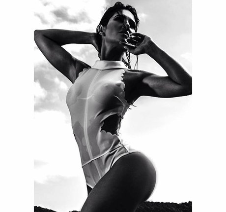 Ana Lucia Fernandes erotic star pictures