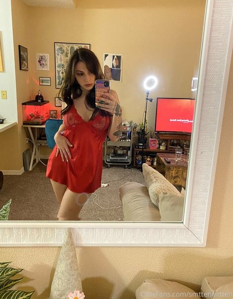 mollymaeve erotic pornstar archive