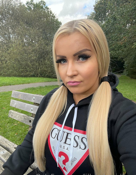 lillyoceanfree art actress gallery