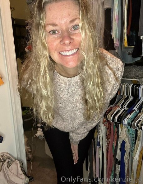 Mackenzie J star nudes picture