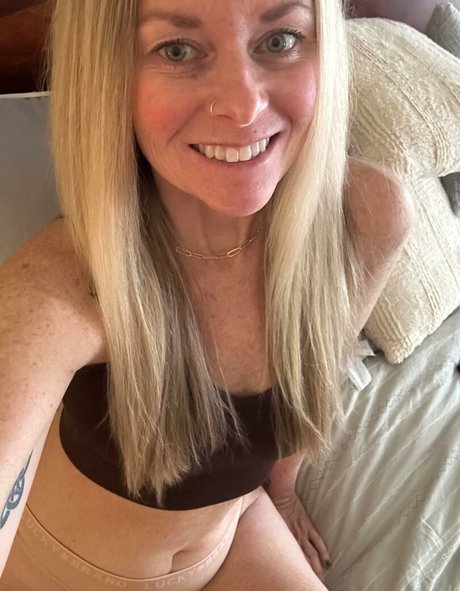 Mackenzie J naked star pics