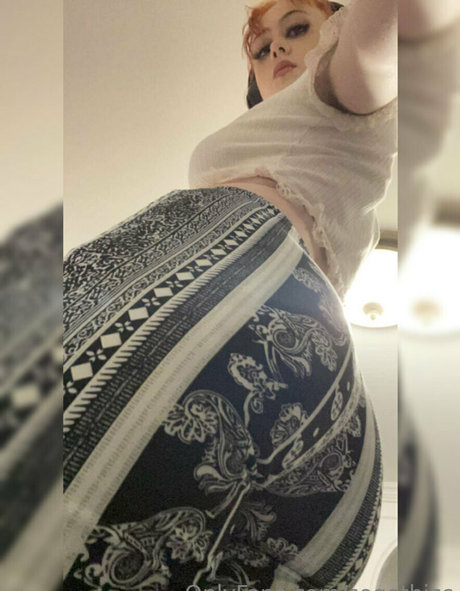 divinesolesandtoes model pretty archive