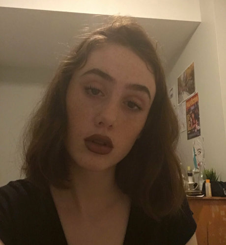 divinesolesandtoes erotic star pics