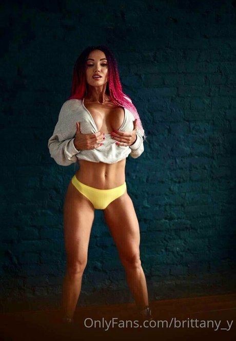 brittany y top star galleries