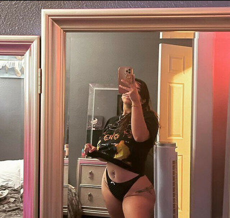 gladiz latina model exclusive gallery