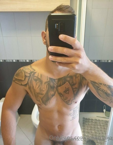 jokeritalia nudes model img