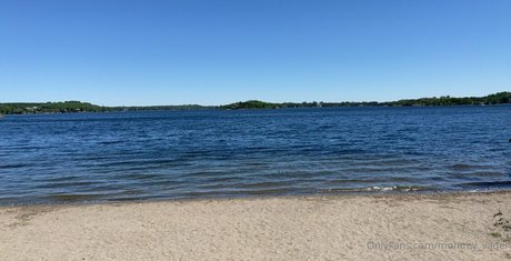 chubby latina onlyfans hot sexy photo