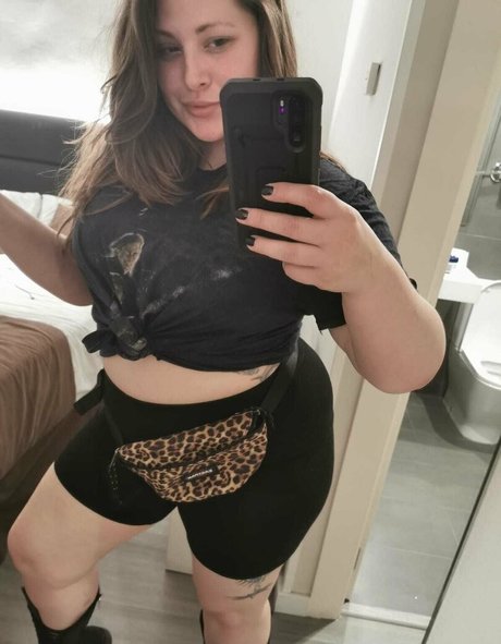 estella bathory star top picture