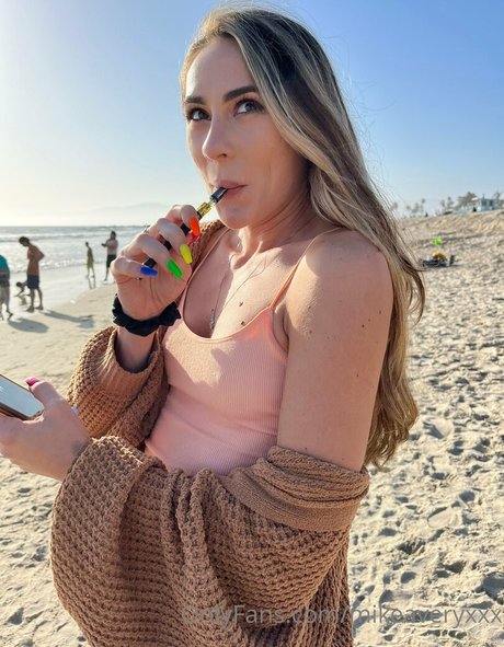 mikeaveryxxx nudes model photos