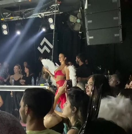 Shira Mosi best star pictures