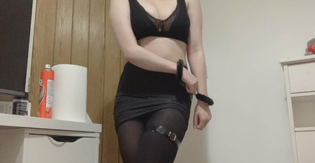 only hiccy nude actress pics