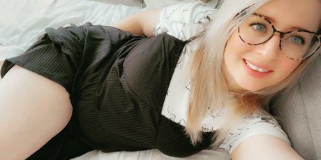 ebony onlyfans nude pics