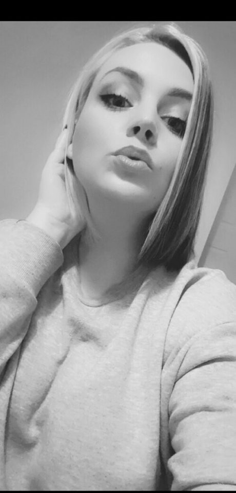 skyemoore nice model galleries