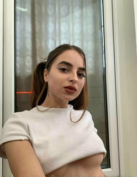 teenybabydolll pornstar picture