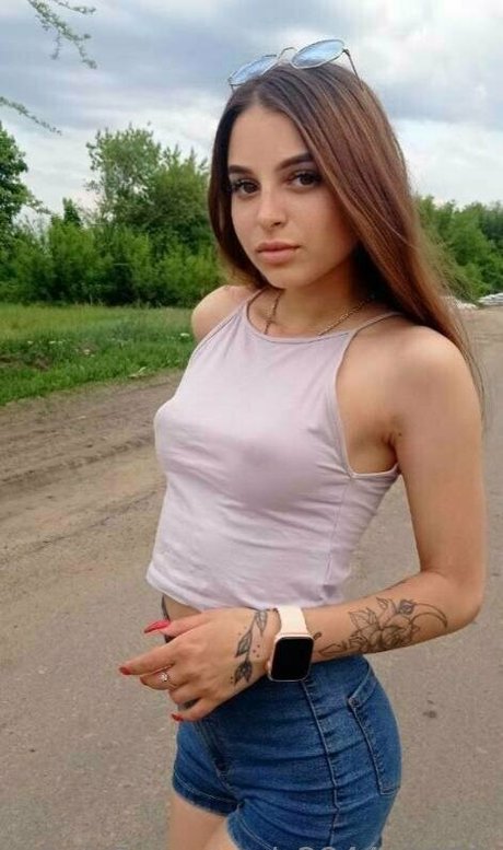 teenybabydolll xxx star photos