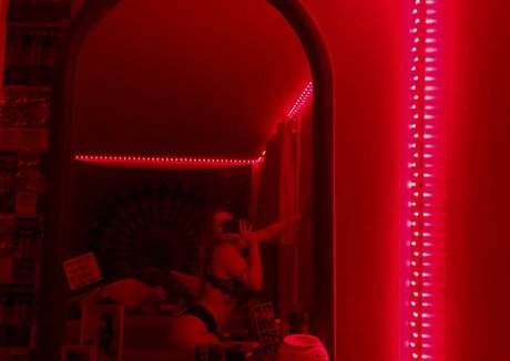 blonde milf big tits onlyfans free nude pic