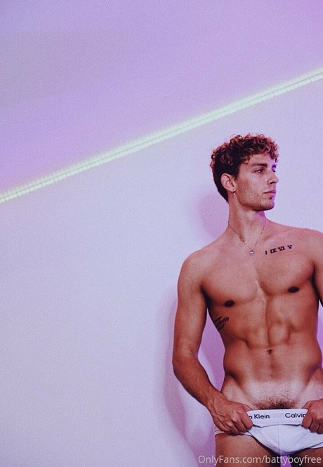 battyboyfree nude actress photos